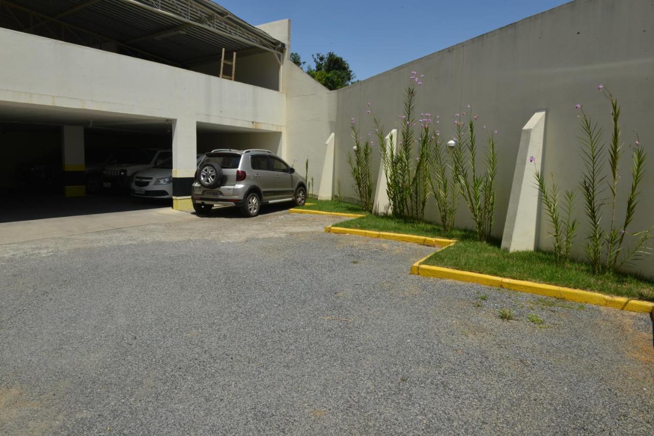 Hotel Poeta Flat Itajubá Eksteriør billede
